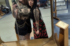 PXL_20251121_181944859